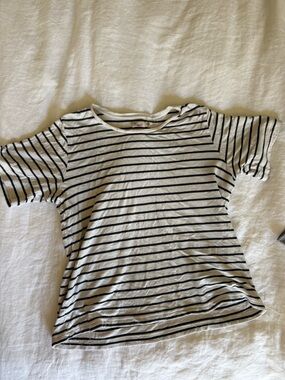 Faherty Striped Short Sleeve Tee - White with Black Stripes